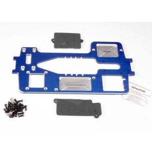 Chassis, 7075-T6 billet machined aluminum (4mm) (blue)/ hard, TRX4922X