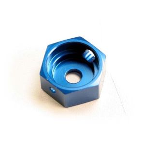 Brake adapter, hex aluminum (blue) (for T-Maxx steel constan, TRX5165