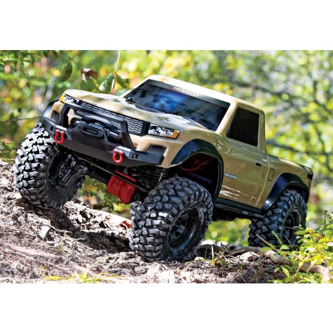 82024-4-TRX-4-Sport-Tan-Woods-Front-Left-DX1I9056