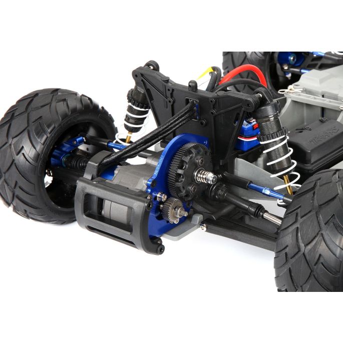 9495-Installled-Rustler-VXL